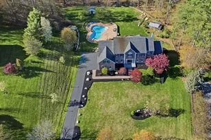 25 Valley View Dr, Grafton, MA 01536 - Photo 5