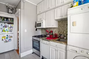8 Garrison St, Boston, MA 02116 - Photo 9