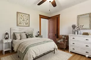 4263 Acushnet Ave, New Bedford, MA 02745 - Photo 9