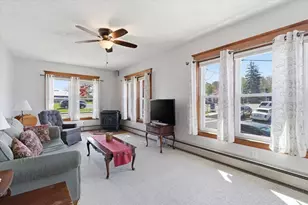 4263 Acushnet Ave, New Bedford, MA 02745 - Photo 9