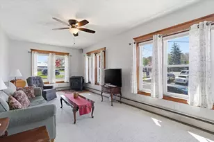 4263 Acushnet Ave, New Bedford, MA 02745 - Photo 15