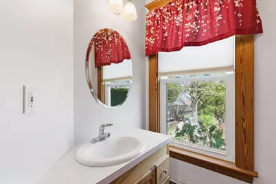 4263 Acushnet Ave, New Bedford, MA 02745 - Photo 13