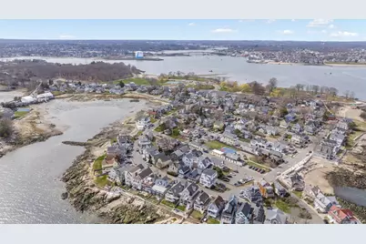 107 Bay View Ave, Salem, MA 01970 - Photo 3