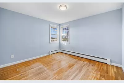 26 Mount Vernon Cir, Lawrence, MA 01843 - Photo 13