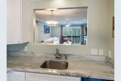 330 Sunderland Road #95, Worcester, MA 01118 - Photo 5