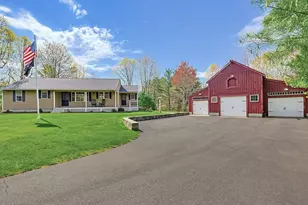 810 Glebe St, Taunton, MA 02780 - Photo 1