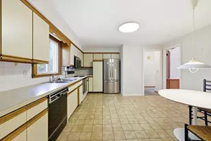 291 Forest Glen, West Springfield, MA 01089 - Photo 7