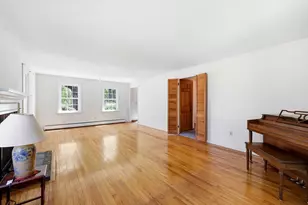 291 Forest Glen, West Springfield, MA 01089 - Photo 13