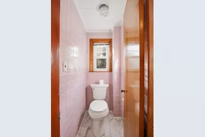 285 W Meadow Rd, Lowell, MA 01854 - Photo 27
