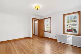 285 W Meadow Rd, Lowell, MA 01854 - Photo 13