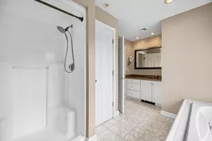 16 Madigan Ln, Ayer, MA 01432 - Photo 19
