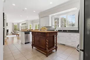 1 Colonial Dr, Merrimac, MA 01860 - Photo 5