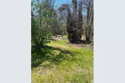 67 Ross Ave, Ware, MA 01082 - Photo 9