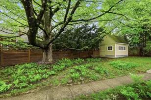 106 Chestnut St, Northampton, MA 01062 - Photo 5