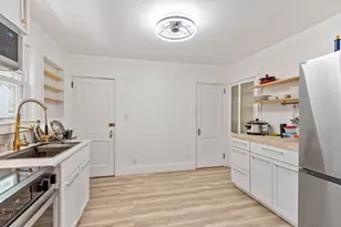 159 East St, Fitchburg, MA 01420 - Photo 9