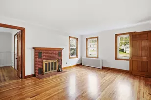 285 W Meadow Rd, Lowell, MA 01854 - Photo 9