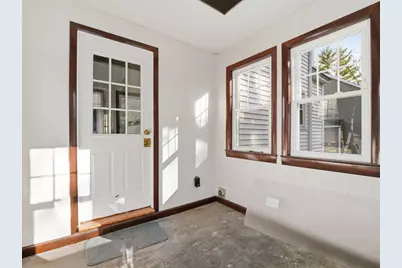 285 W Meadow Rd, Lowell, MA 01854 - Photo 27