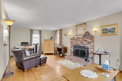 17 John St, Reading, MA 01867 - Photo 9