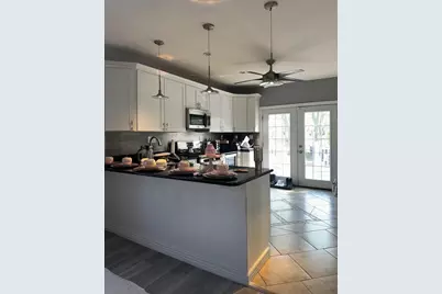 126 Haverhill St, Methuen, MA 01844 - Photo 3