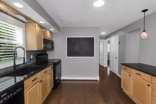 40 Susan Ave, South Hadley, MA 01075 - Photo 17