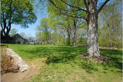 353 Thoreau St, Concord, MA 01742 - Photo 31