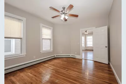 64 Bremen St #3, Boston, MA 02128 - Photo 5