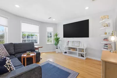 138 Horace St #3, Boston, MA 02128 - Photo 3