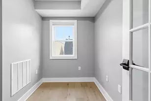 78 Tremont St, Boston, MA 02129 - Photo 23