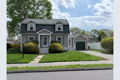 12 Puritan Rd, Danvers, MA 01923 - Photo 1