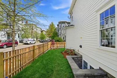 26 Virginia St, Somerville, MA 02145 - Photo 31