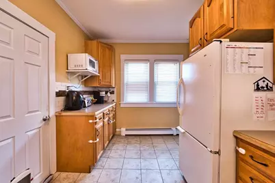 627 King St, Fall River, MA 02724 - Photo 29