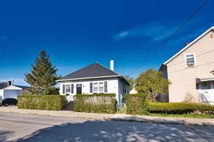 627 King St, Fall River, MA 02724 - Photo 5