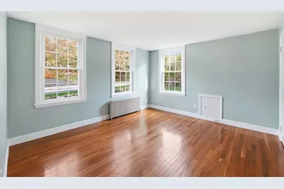 8 Hillside Rd, Southbridge, MA 01550 - Photo 21