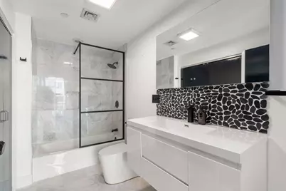 10 Ocean Ave #414, Revere, MA 02151 - Photo 3
