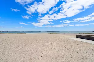 10 Ocean Ave, Revere, MA 02151 - Photo 27