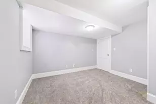 48 Irene St, New Bedford, MA 02745 - Photo 15
