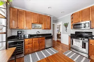 22 Buttonwood St, Boston, MA 02125 - Photo 5