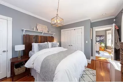 22 Buttonwood St #3, Boston, MA 02125 - Photo 9