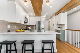 95 W Walnut Park, Boston, MA 02119 - Photo 3
