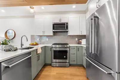 95 W Walnut Park #1, Boston, MA 02119 - Photo 9