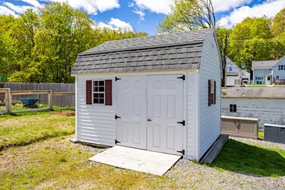 140 Albee Street, Fitchburg, MA 01420 - Photo 33