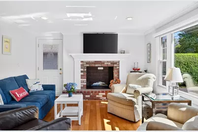35 Shore Dr, Mashpee, MA 02649 - Photo 15