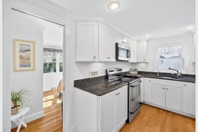35 Shore Dr, Mashpee, MA 02649 - Photo 19