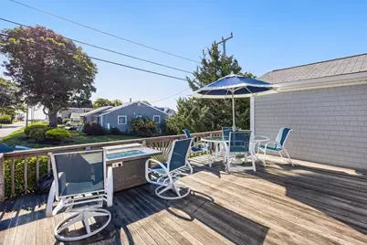 35 Shore Dr, Mashpee, MA 02649 - Photo 9