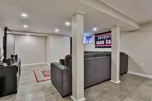 17 Gorham St, Lawrence, MA 01843 - Photo 29
