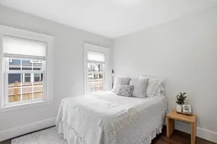 9 Crown St, Milton, MA 02186 - Photo 15