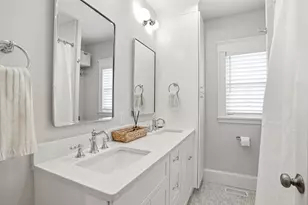9 Crown St, Milton, MA 02186 - Photo 13