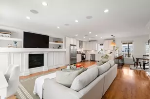 413 E 7th St, Boston, MA 02127 - Photo 5
