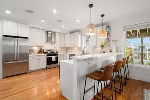 413 E 7th St, Boston, MA 02127 - Photo 11