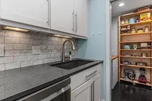 76 Elm St, Boston, MA 02130 - Photo 11
